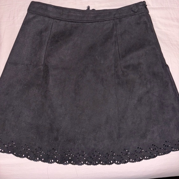 Black Skirt - Picture 2 of 3